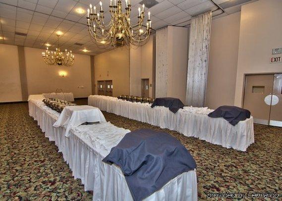 Hotel Parkview And Conference Center 2*